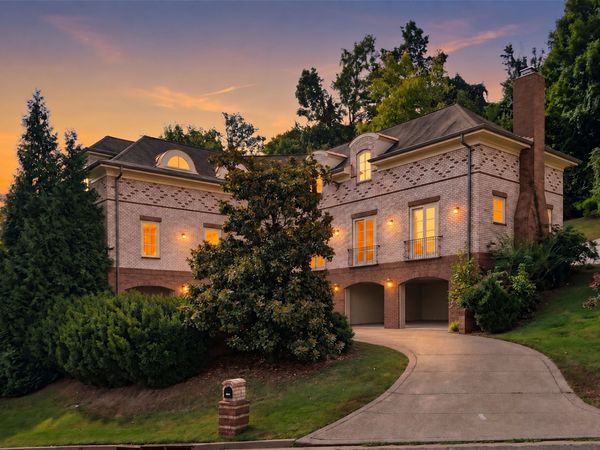 774 Saussy Pl , Nashville, TN 37205