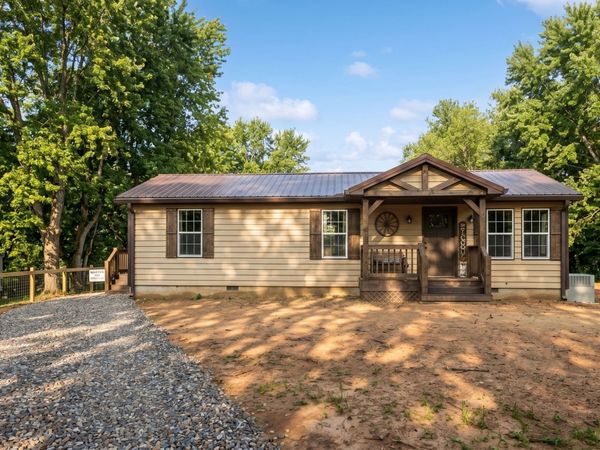 292 Harmony Rd , Gainesboro, TN 38562