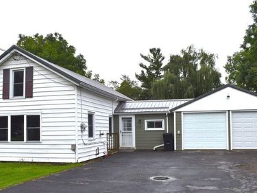 11742 State Route 12e, Chaumont, NY 13622