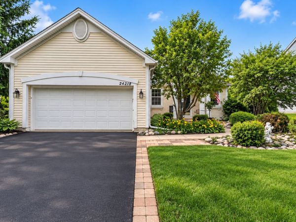 24218 Apple Creek Lane , Plainfield, IL 60586
