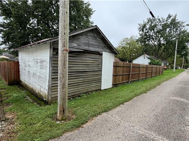 580 E Ward Street, Urbana, OH 43078 Photo 32