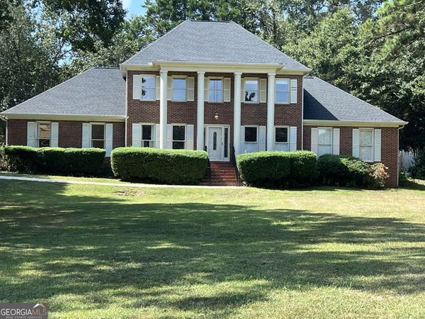 135 Antebellum Way, Fayetteville, GA 30215