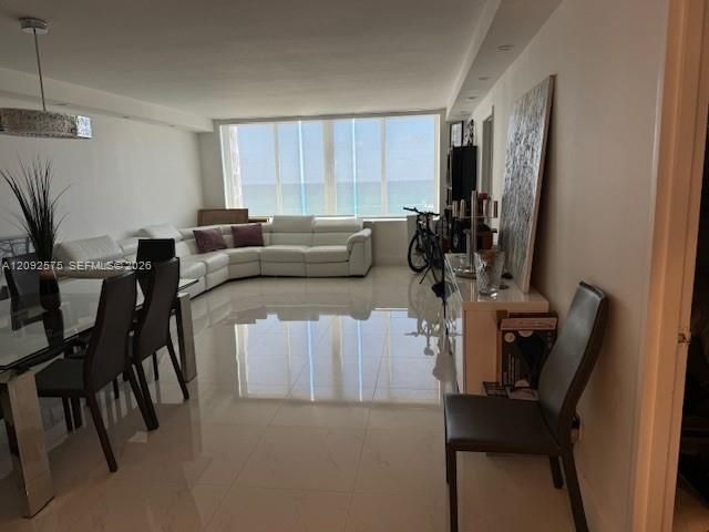 5401 Collins Ave, Unit 628, Miami Beach, FL 33140 Photo