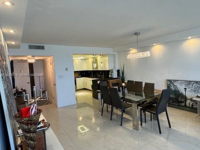 5401 Collins Ave, Unit 628, Miami Beach, FL 33140 Photo
