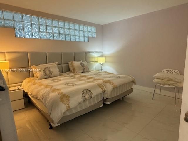 5401 Collins Ave, Unit 628, Miami Beach, FL 33140 Photo