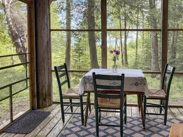 35540 Jewell Drive, Beaver Island, MI 49782