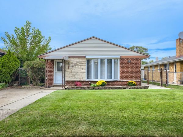 5004 Lee Street , Skokie, IL 60077