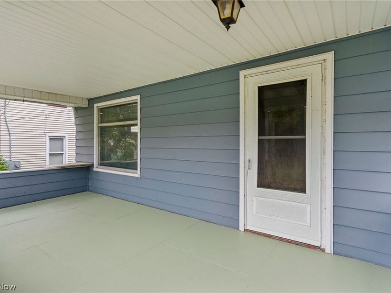 56 Spring Street, Struthers, OH 44471 Photo 2