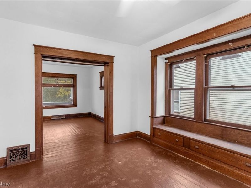 56 Spring Street, Struthers, OH 44471 Photo 5