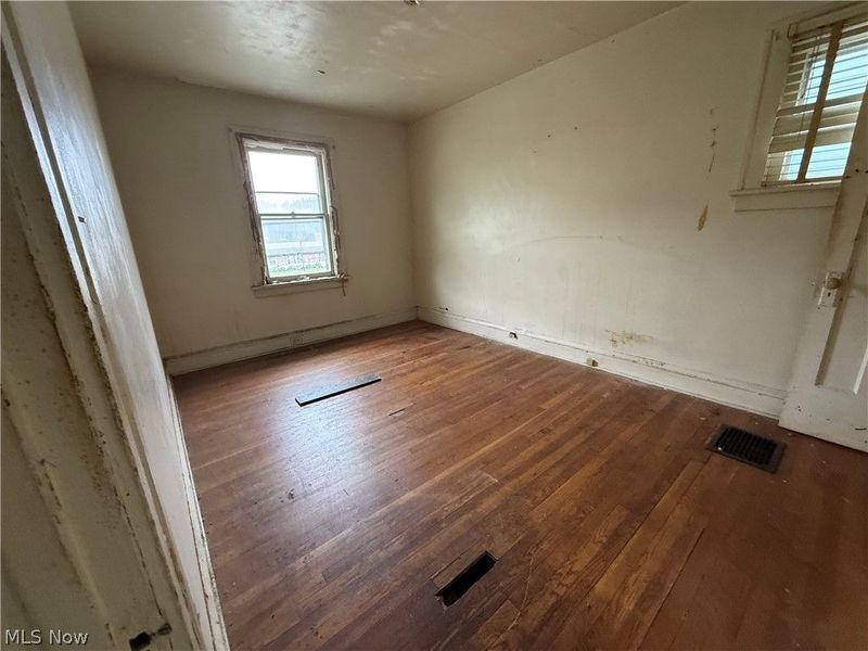 13809 Diana Avenue, Cleveland, OH 44110 Photo 11