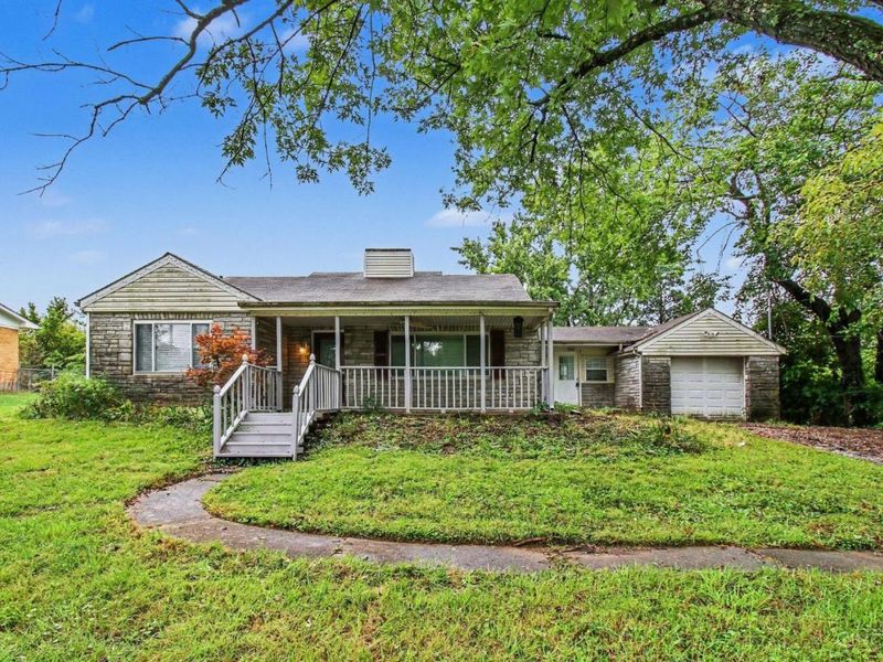 7723 West Chester Road, West Chester, OH 45069 Photo 2