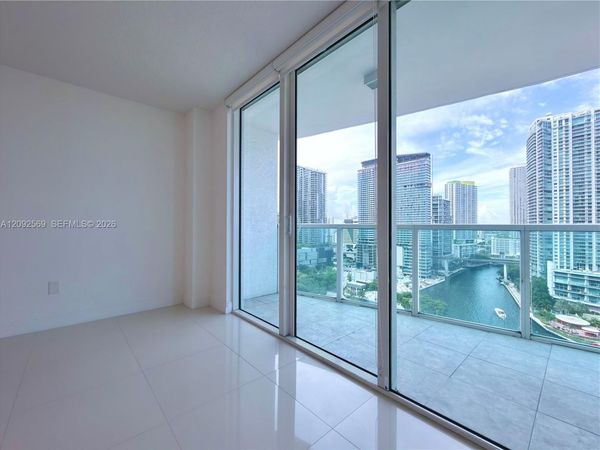 31 SE 5th St , Unit 2307, Miami, FL 33131