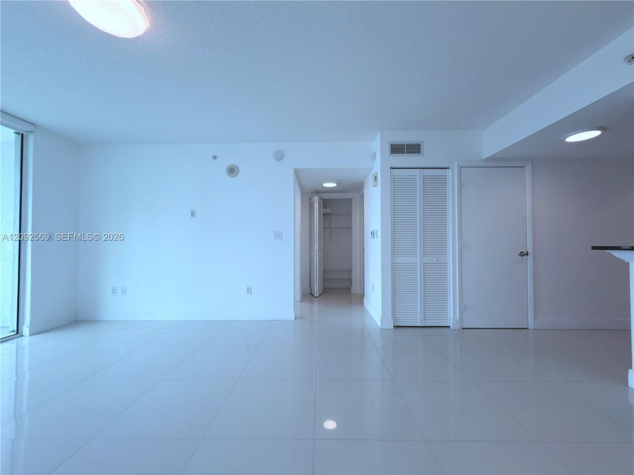 31 SE 5th St, Unit 2307, Miami, FL 33131 Photo