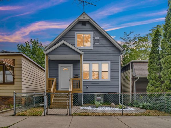 2019 Davidson Place , Whiting, IN 46394