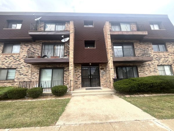 2728 W 87th Street , Unit 2A, Chicago, IL 60652