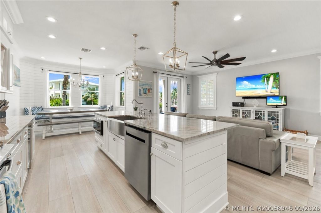 3999 SE Barcelona Street , Stuart, FL 34997 Photo
