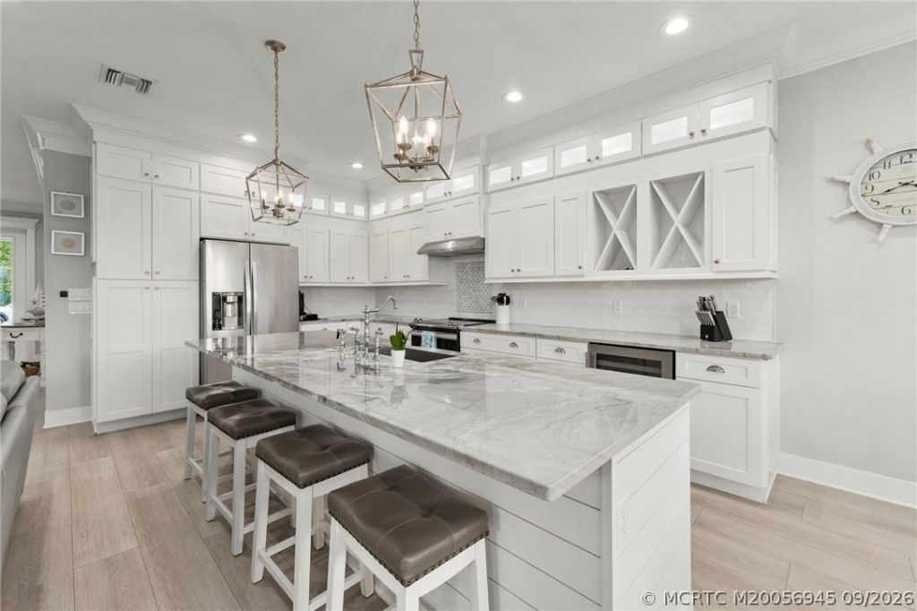 3999 SE Barcelona Street , Stuart, FL 34997 Photo