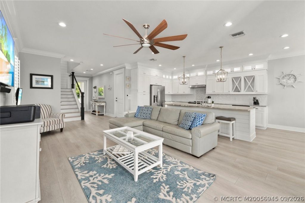 3999 SE Barcelona Street , Stuart, FL 34997 Photo