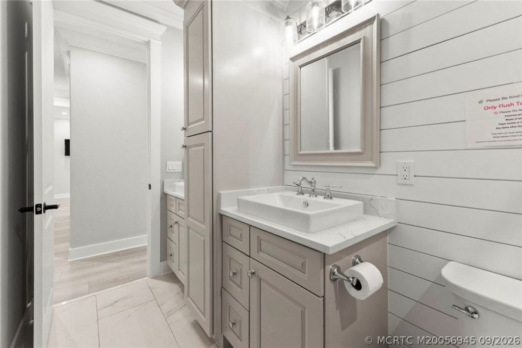 3999 SE Barcelona Street , Stuart, FL 34997 Photo