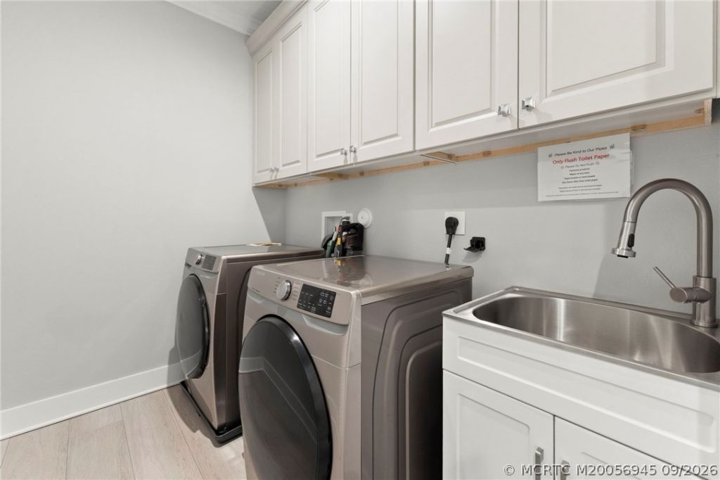 3999 SE Barcelona Street , Stuart, FL 34997 Photo