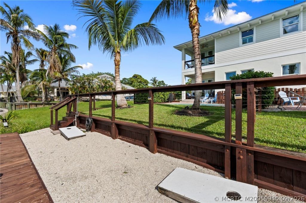 3999 SE Barcelona Street , Stuart, FL 34997 Photo
