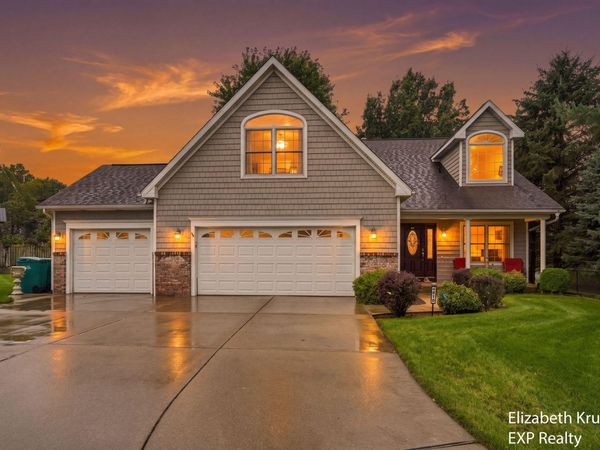 4550 Blacktail Avenue, Portage, MI 49002