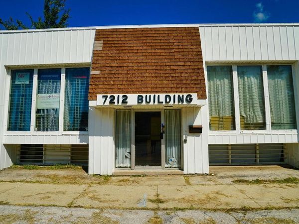 7212 W Fond du Lac AVENUE, Milwaukee, WI 53218