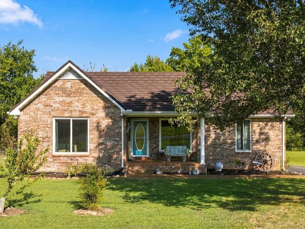 148 April Cir , Portland, TN 37148