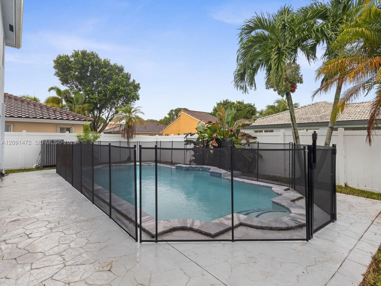 20833 NW 14th Ct , Pembroke Pines, FL 33029 Photo