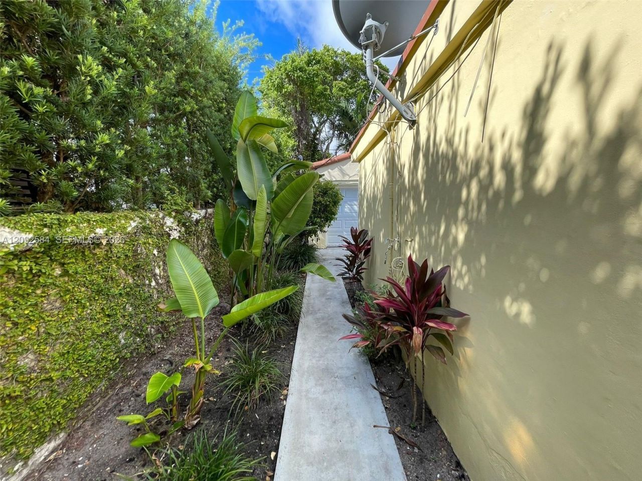 1018 W 47th St , Unit 1, Miami Beach, FL 33140 Photo