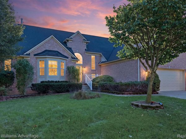 1625 Emerald Pines Drive , Canton Township, Mi 48188