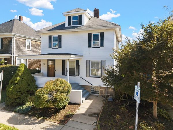 70 Rounds St, New Bedford, MA 02740