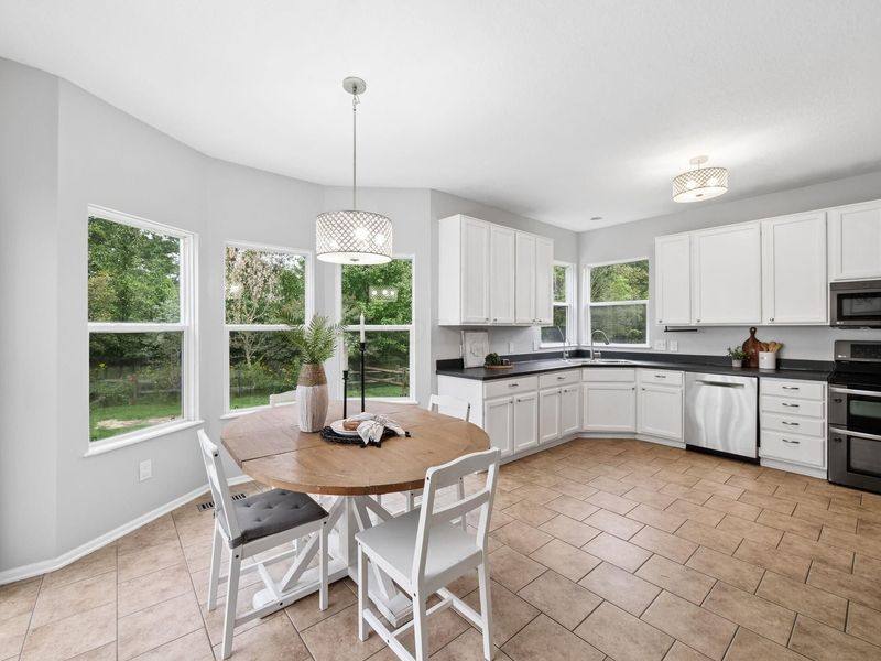 5311 Covington Meadows Drive, Westerville, OH 43082 Photo 6