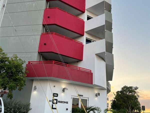 2300 NW 7th Street , Unit 104, Miami, FL 33125