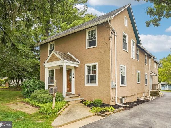 4 CRUMLEY AVENUE, MALVERN, PA 19355