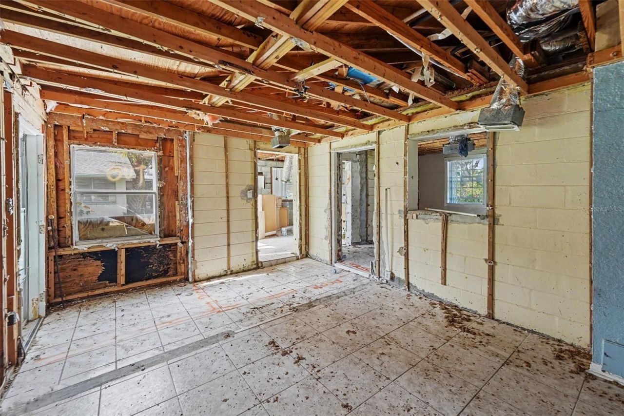 1811 2nd Street, Indian Rocks Beach, FL 33785 Photo