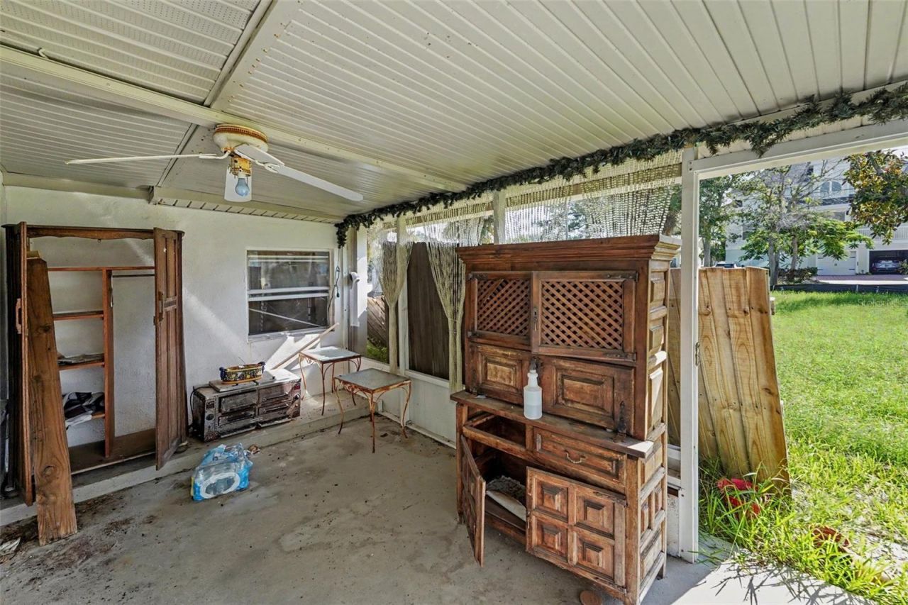 1811 2nd Street, Indian Rocks Beach, FL 33785 Photo