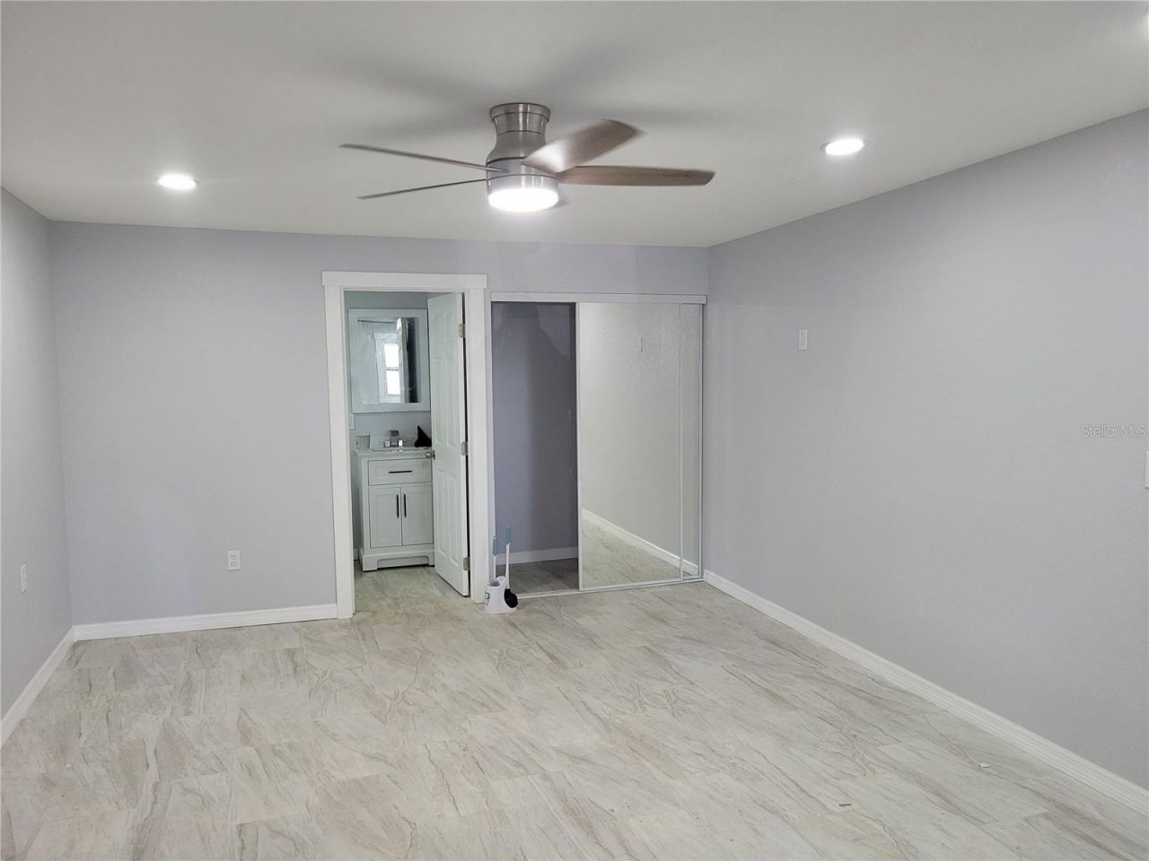 9701 N Tampa Street , Tampa, FL 33612 Photo