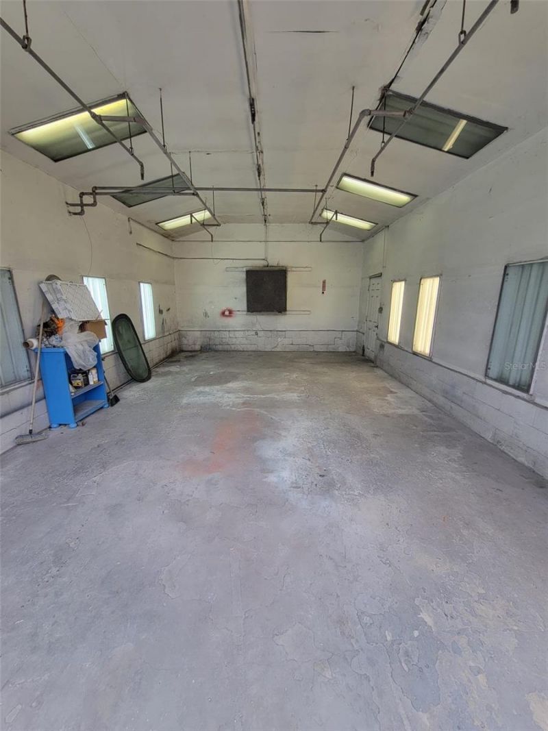 9701 N Tampa Street , Tampa, FL 33612 Photo
