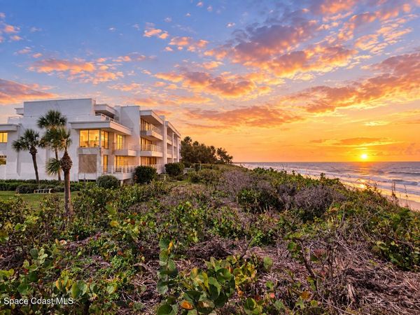 5554 Jimmy Buffett Memorial Highway , Unit 301, Indian River Shores, FL 32963