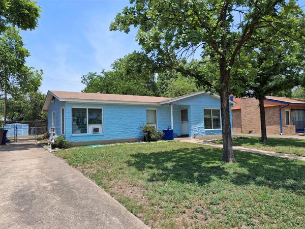 7520 Delafield LN, Austin, TX 78752