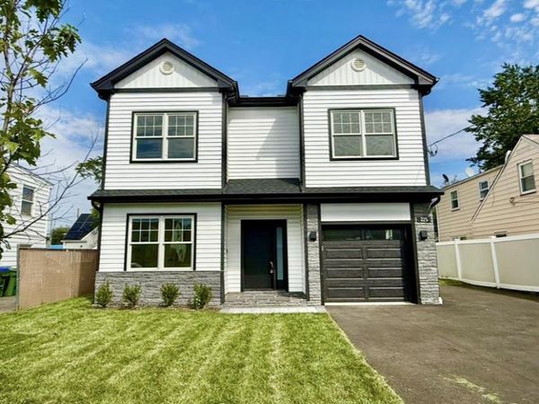 225 PENN AVENUE, EDISON, NJ 08817