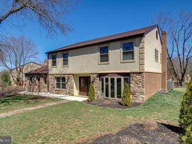 279 BETSY ROAD, HUNTINGDON VALLEY, PA 19006