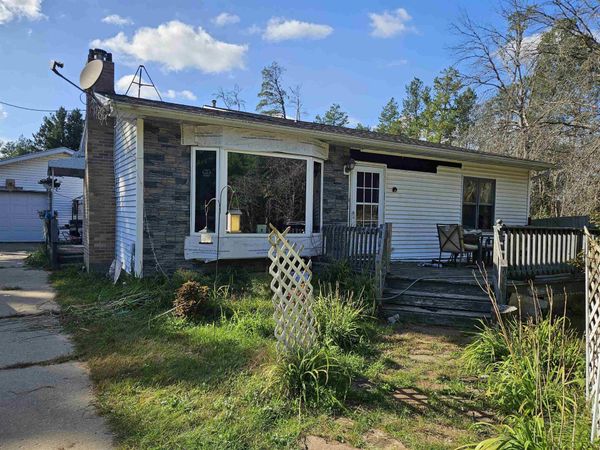 N8995 Deer Path, New Lisbon, WI 53950