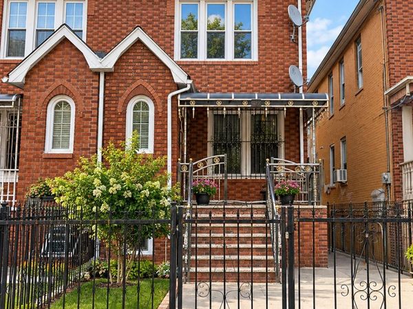 95 E 56th Street , Brooklyn, NY 11203