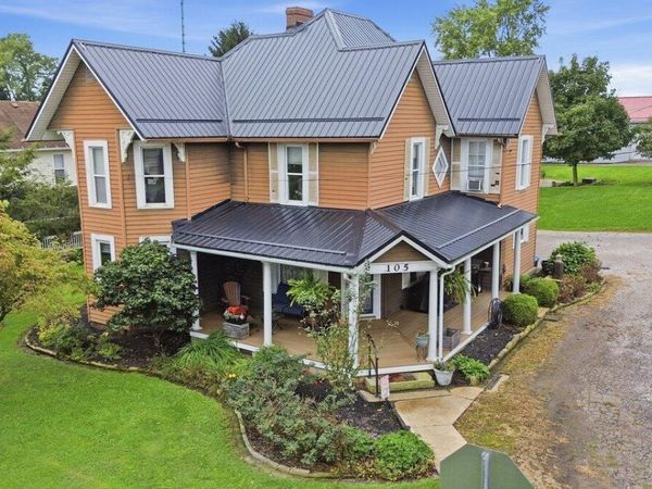 105 Market Street , Danville, OH 43014