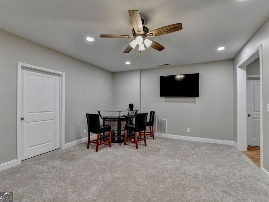 Property Image 64