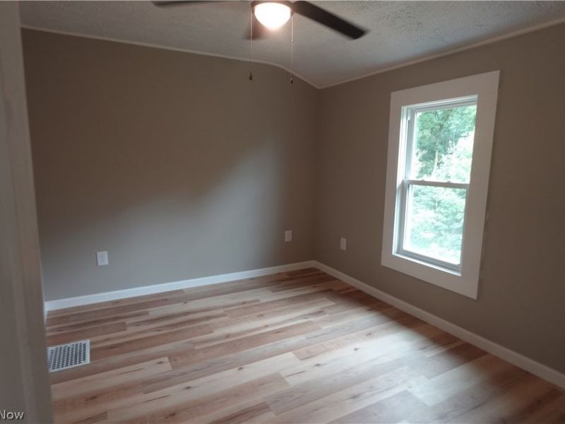215 Isabelle Street, Brilliant, OH 43913 Photo 19