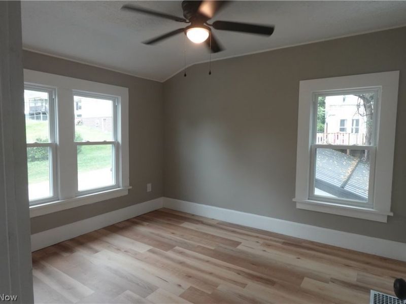 215 Isabelle Street, Brilliant, OH 43913 Photo 20
