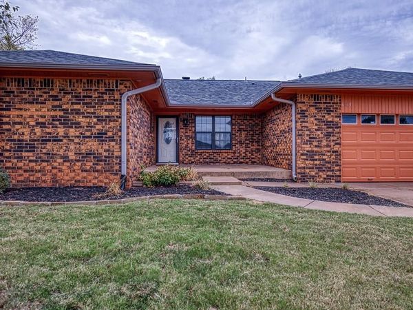 605 Hoehner Avenue, Okarche, OK 73762
